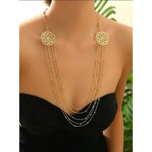 Elegant Gold Necklace with Intricate Design Beaded Tassel For Woman